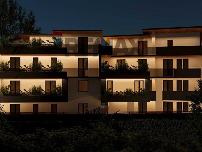 Appartamento trilocale in vendita in Via Cinnirella, Tremestieri Etneo