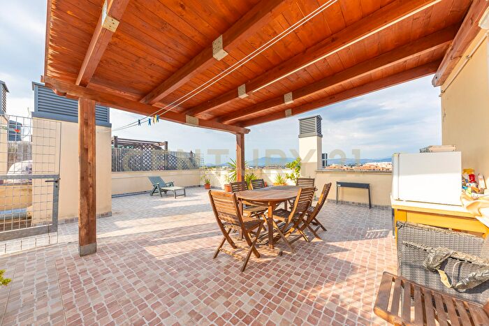 Appartamento bilocale in vendita in Via Raffaello Liberti, Roma