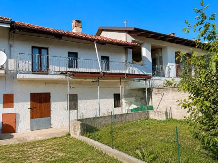 Casa quadrilocale in vendita in Strada Gangaglietti, Caramagna Piemonte
