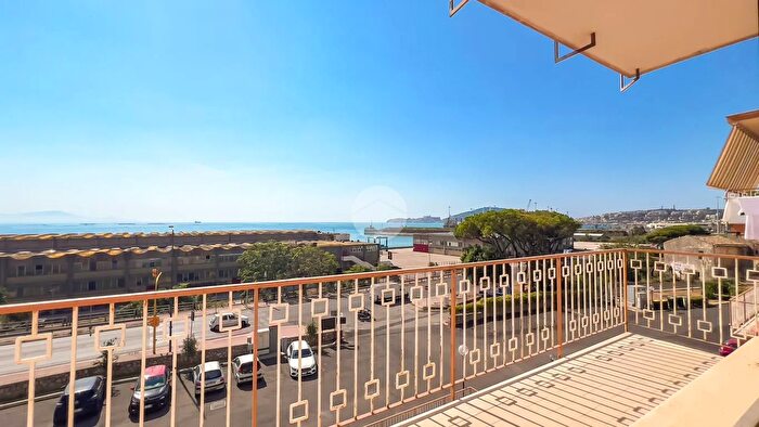 Appartamento quadrilocale in vendita in Lungomare Caboto, Gaeta