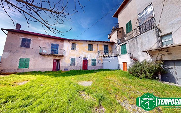 Casa quadrilocale in vendita in Borgo Coletto, Cassinelle