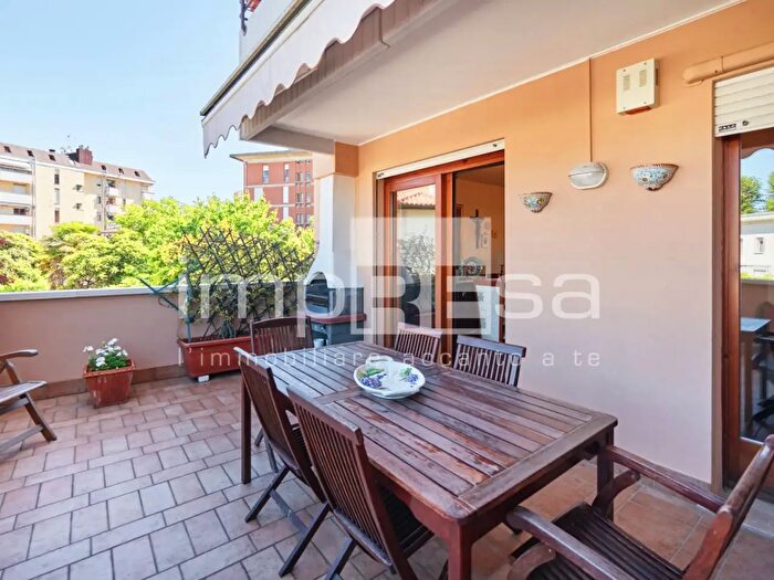 Appartamento quadrilocale in vendita in Via Stocco, Caerano Di San Marco