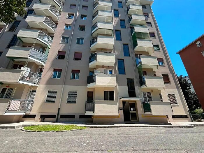 Appartamento bilocale in vendita in Via Capinera, Milano