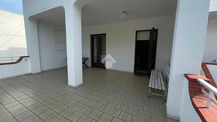 Casa con 5 locali in vendita in Via Torre del Greco, Taviano