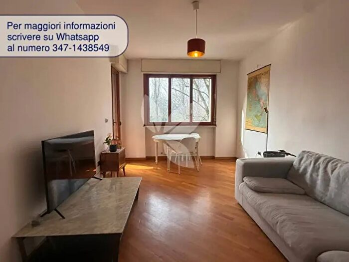 Appartamento trilocale in affitto in Via Grenoble, Parma