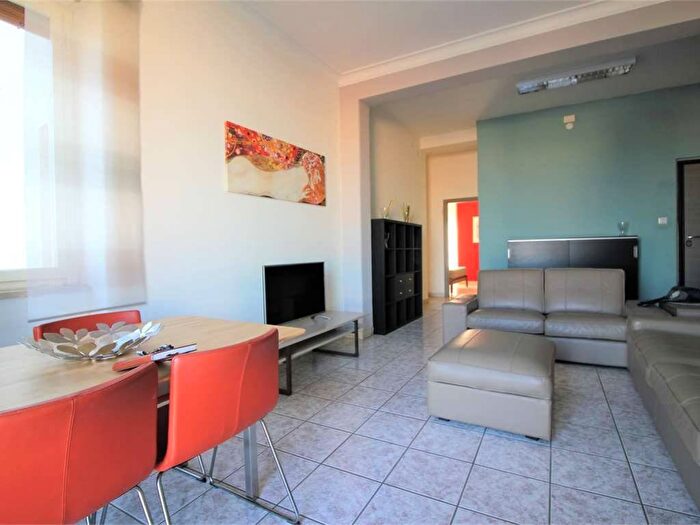 Appartamento trilocale in affitto in via Rasà, Cibali, Catania