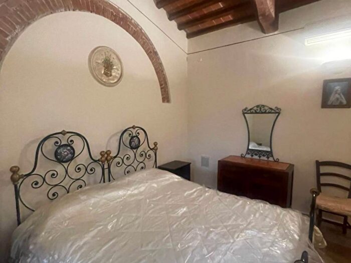 Appartamento bilocale in affitto in Via Giuseppe Garibaldi, Centro, Vicopisano