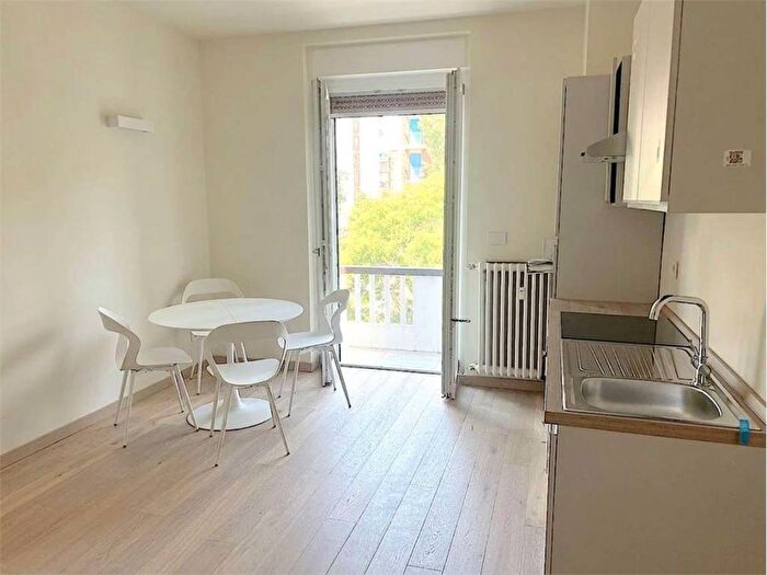 Appartamento monolocale in affitto in viale Aretusa, Gambara, Milano