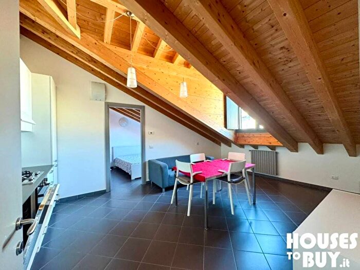 Appartamento bilocale in affitto in Via Monte Peralba, Santa Giulia, Milano