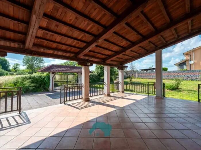 Casa trilocale in vendita in Via Colle San Giudico, Valmontone