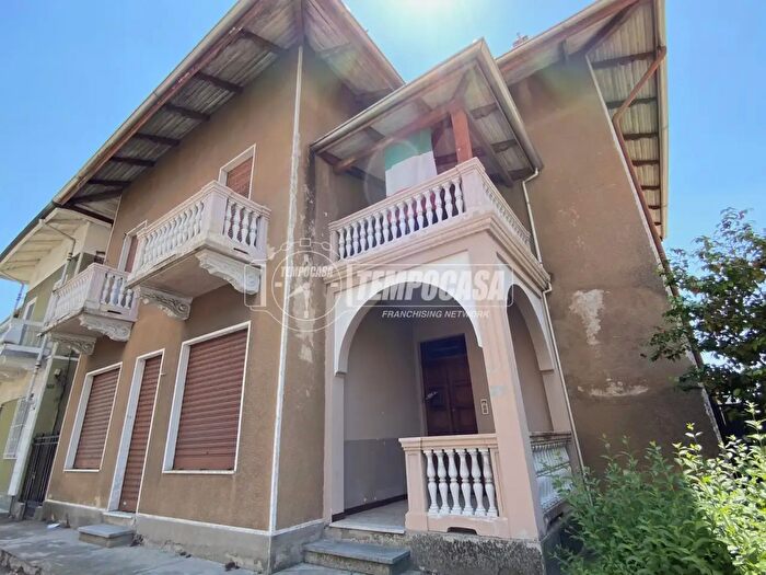 Casa con 5 locali in vendita in Via Martiri della Libertà, Cossato