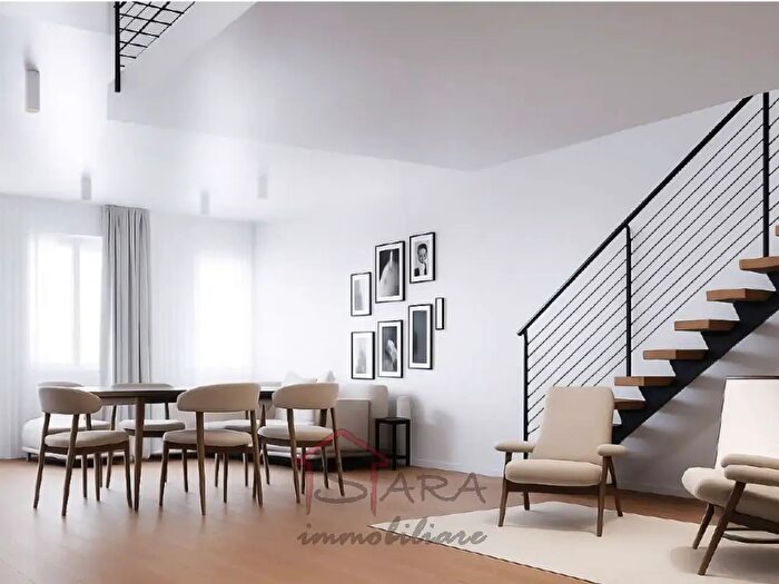 Appartamento quadrilocale in vendita in Via del Santo, Padova