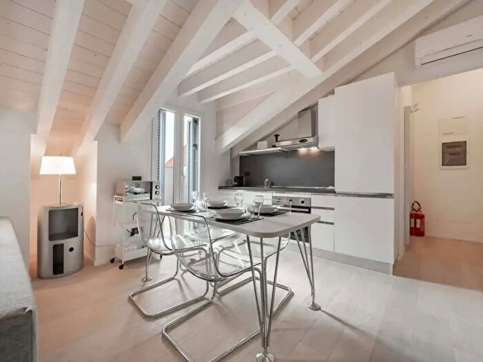 Appartamento monolocale in affitto in Viale Isonzo, Milano