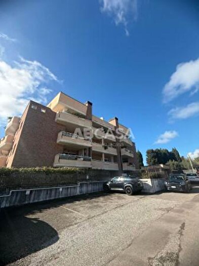 Appartamento bilocale in vendita in Via Colle Palazzo, Velletri