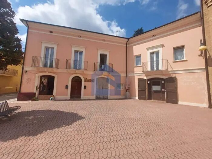 Appartamento con 5 locali in vendita in Via Piazza della Vittoria, Mozzagrogna