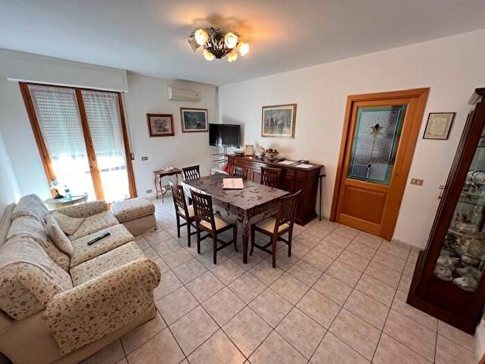 Appartamento quadrilocale in vendita in via delle pievi, Donoratico, Castagneto Carducci