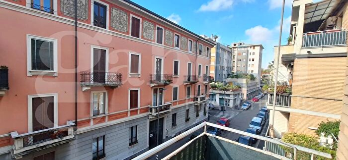 Appartamento bilocale in affitto in Via Roggia Scagna, Milano