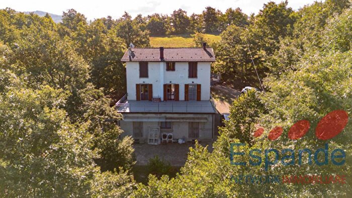 Casa con 9 locali in vendita in Via La Vigna, Grizzana Morandi