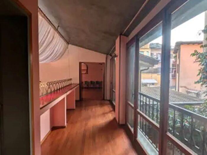 Appartamento con 6 locali in vendita in Alzano Lombardo