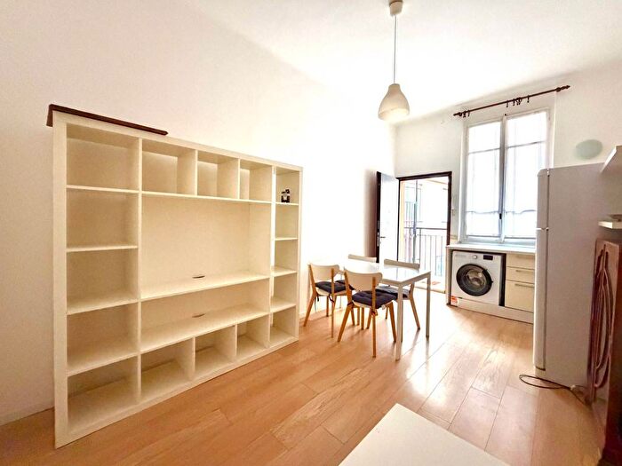 Appartamento bilocale in affitto in Via Vettabbia, Ticinese, Milano