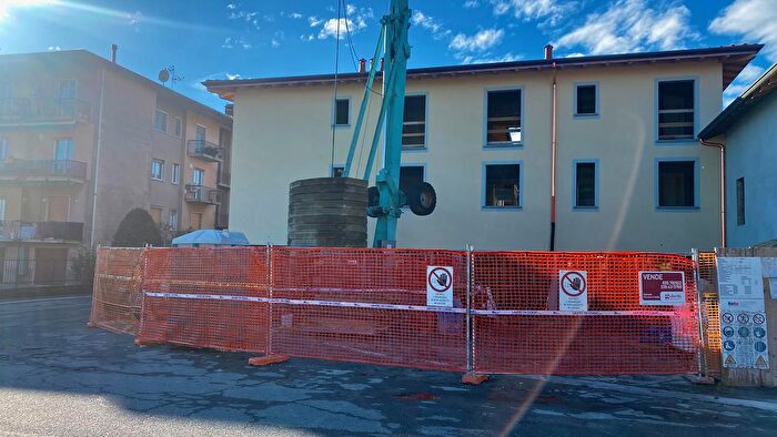 Appartamento trilocale in vendita in Via San Zenone, Mapello