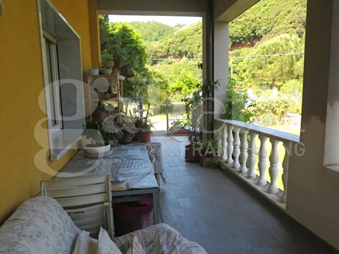 Casa con 5 locali in vendita in Via Guercio, Lerici