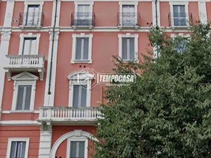 Appartamento bilocale in affitto in Via Michelangelo Buonarroti, Milano