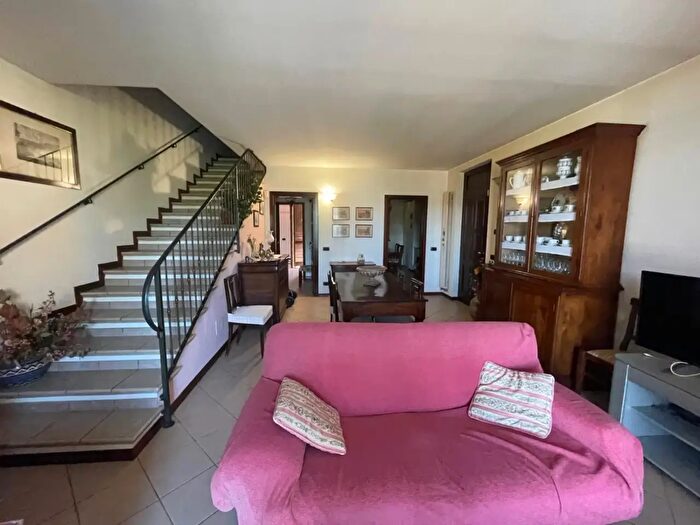 Casa quadrilocale in vendita in Via della Merta, Rivergaro