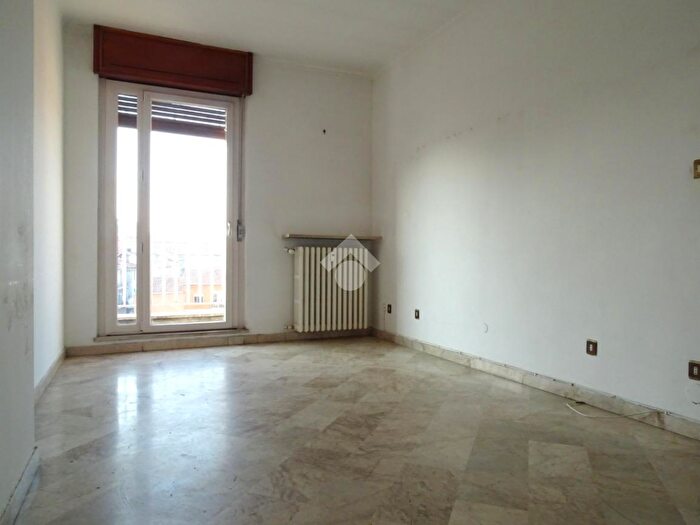 Appartamento con 5 locali in affitto in Via Mazzini, Alessandria