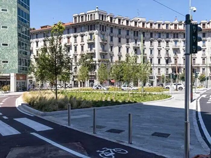 Appartamento con 5 locali in vendita in Milano