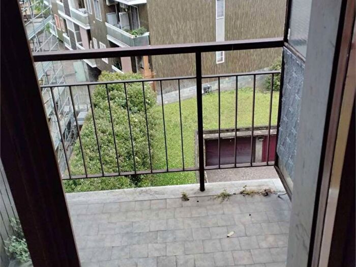 Appartamento bilocale in affitto in VIA MAIOCCHI, Morgagni, Milano