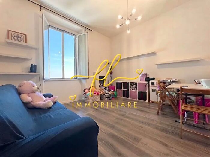 Appartamento quadrilocale in vendita in Livorno