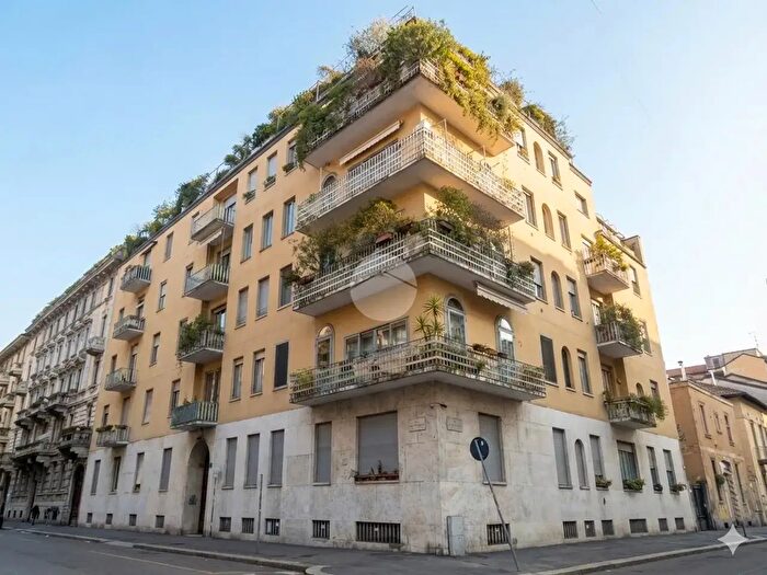 Appartamento monolocale in affitto in Via Leopoldo Cicognara, Milano