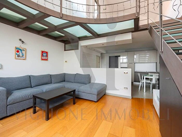 Appartamento bilocale in affitto in via Comelico, Cadore, Milano