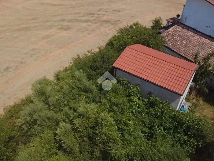 Appartamento bilocale in vendita in Via Casiccio Monte Colombo, MontescudoMonte Colombo