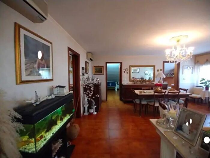 Appartamento quadrilocale in vendita in Via Giorgio Amendola, Fiumefreddo Di Sicilia