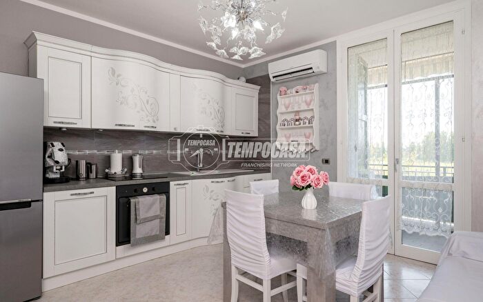 Appartamento bilocale in vendita in Via Massimo Samoggia, Reggio Emilia