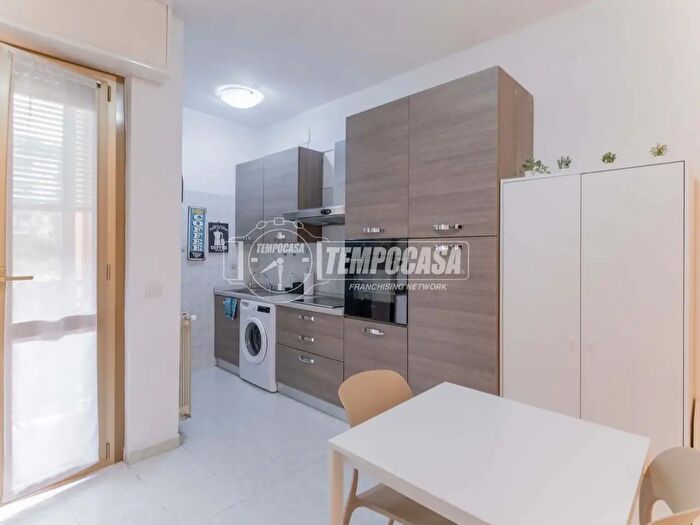Appartamento monolocale in affitto in Via Alessandro Astesani, Milano