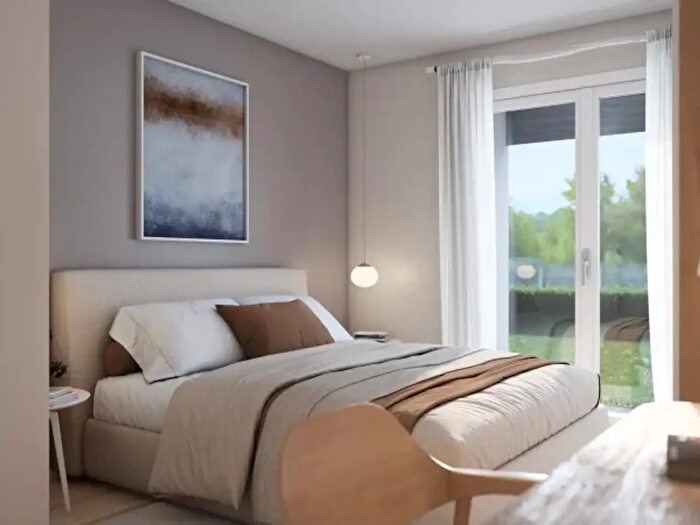 Appartamento trilocale in vendita in Via Testori, Lomazzo