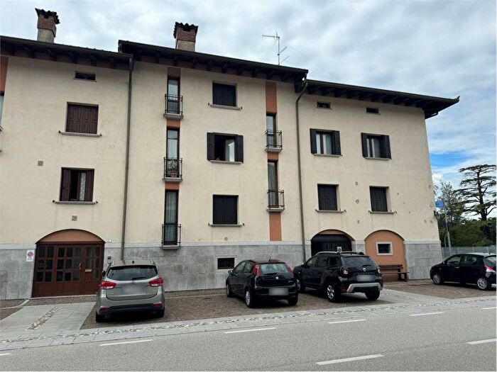 Appartamento con 6 locali in vendita in Via Nazionale, Gemona, Gemona del Friuli
