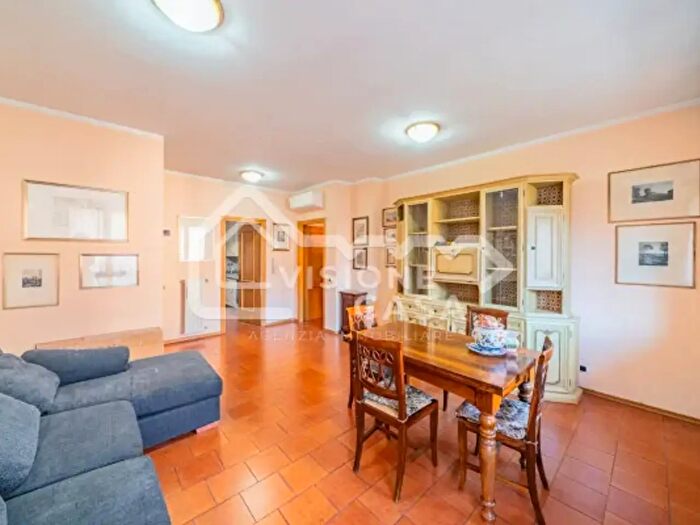 Appartamento trilocale in vendita in Via Daniele Fontana, Reggio Emilia