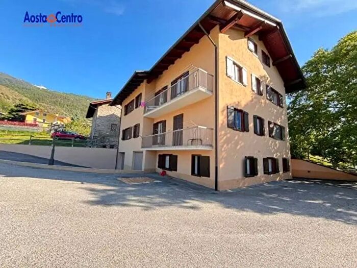 Appartamento trilocale in affitto in Frazione Barral, Gressan