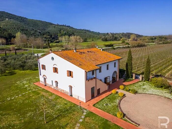 Casa con 6 locali in vendita in Località Luchetta, Vicopisano
