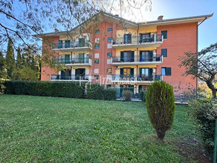 Appartamento trilocale in affitto in Via De Nardi, Mercogliano