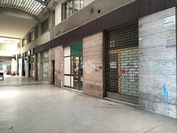 Appartamento monolocale in vendita in Via Carlo del Balzo, Avellino