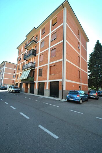 Appartamento trilocale in vendita in Via Emilia, Bernareggio