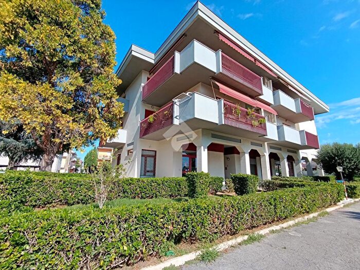 Appartamento monolocale in vendita in Via Sp, Pineto