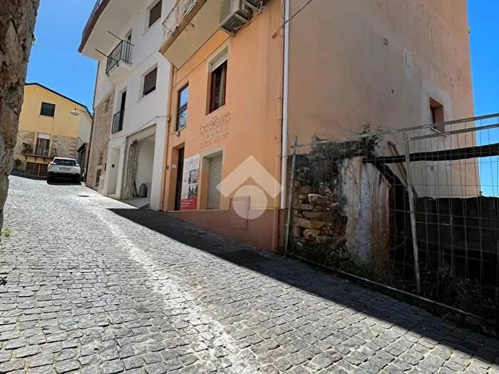 Appartamento bilocale in vendita in Via Canonico Sanna, Baunei