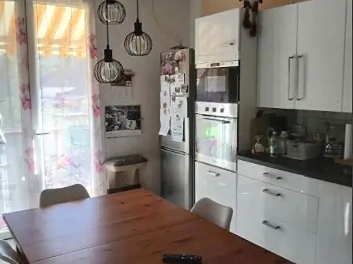 Appartamento quadrilocale in vendita in Via Palmoriere, Imperia
