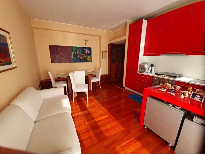 Appartamento bilocale in affitto in via piero martinetti, Piazzale Siena, Milano